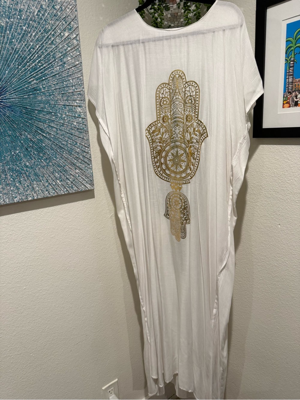 Never Worn White Gold Hamsa Caftan Maxi Dress Resort Cover Up